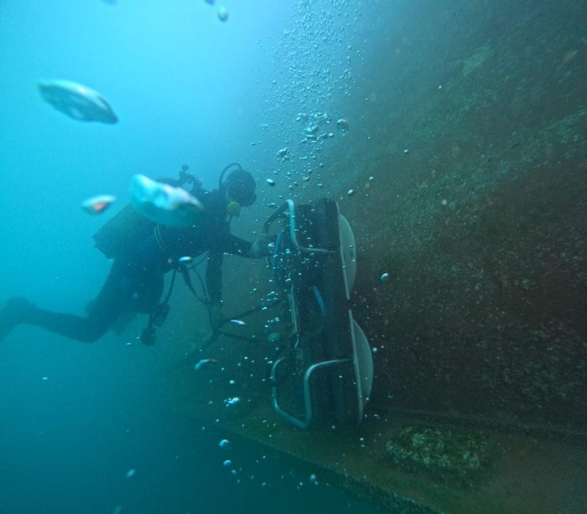 Professional hull cleaning services by Almancy Commercial Diving